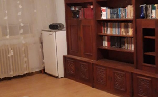 Apartament 3 camere de inchiriat